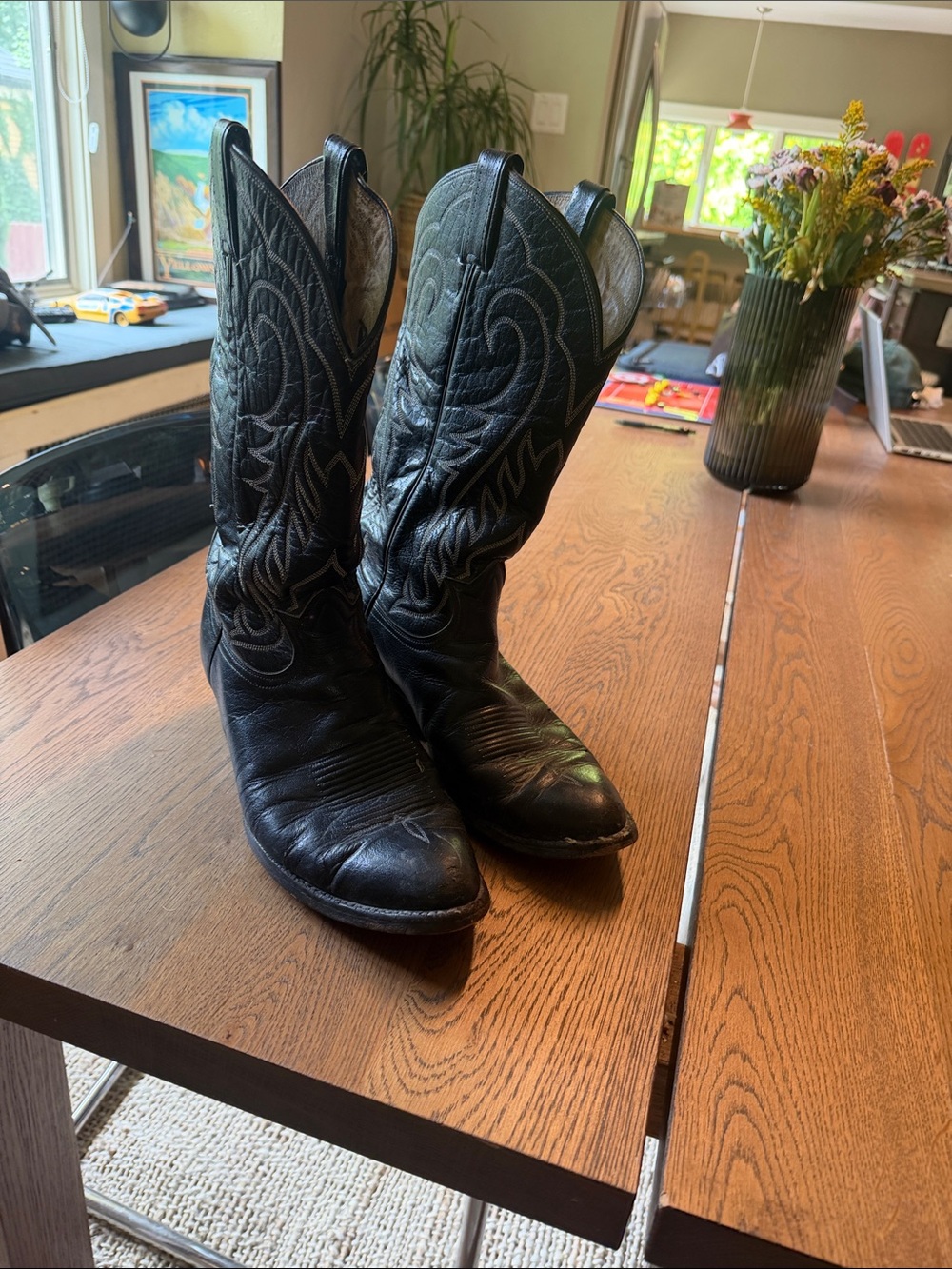 Black Men's Western Cowboy Boots - Classic Leather